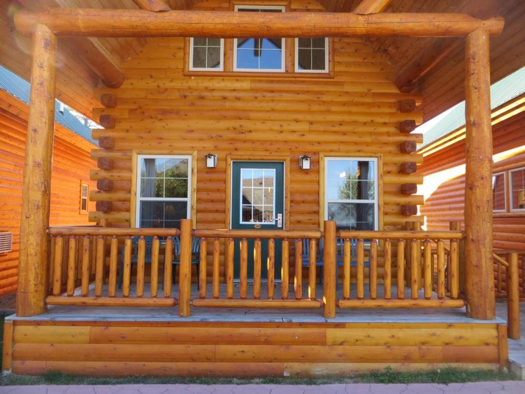 Cabins Of Mackinac & Lodge Mackinaw City Rom bilde